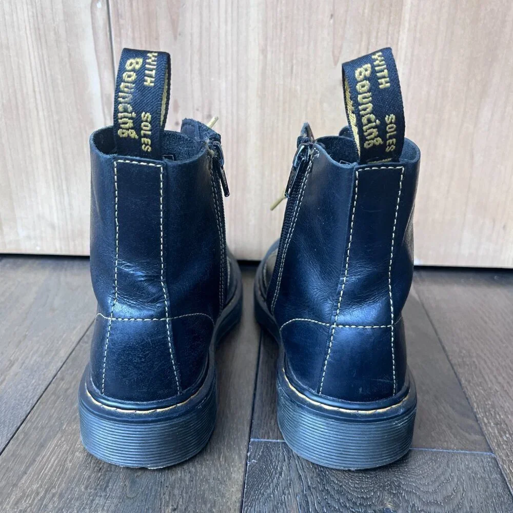 Dr. Martens Kids 1460 Pascal J Combat Boots Black Leather Size 3 EU34